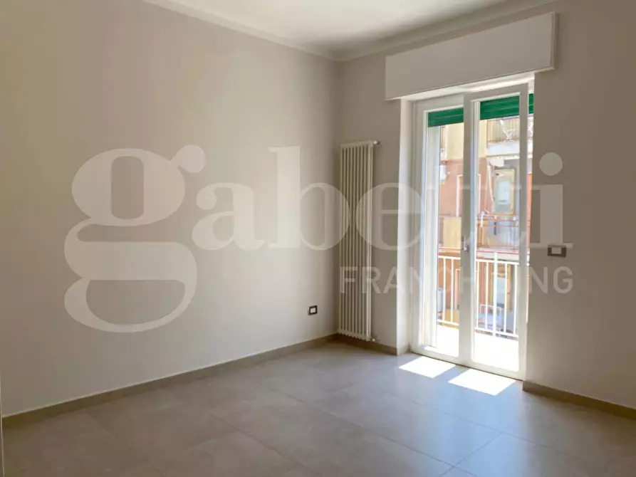 Immagine 19 di Appartamento in affitto  in Via Vittorio Veneto a Trani