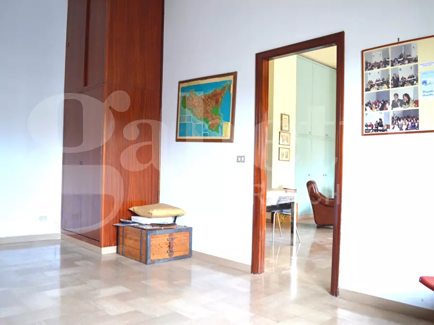 Immagine 6 di Ufficio in vendita  in Via Palma di Montechiaro, 212 a Ragusa