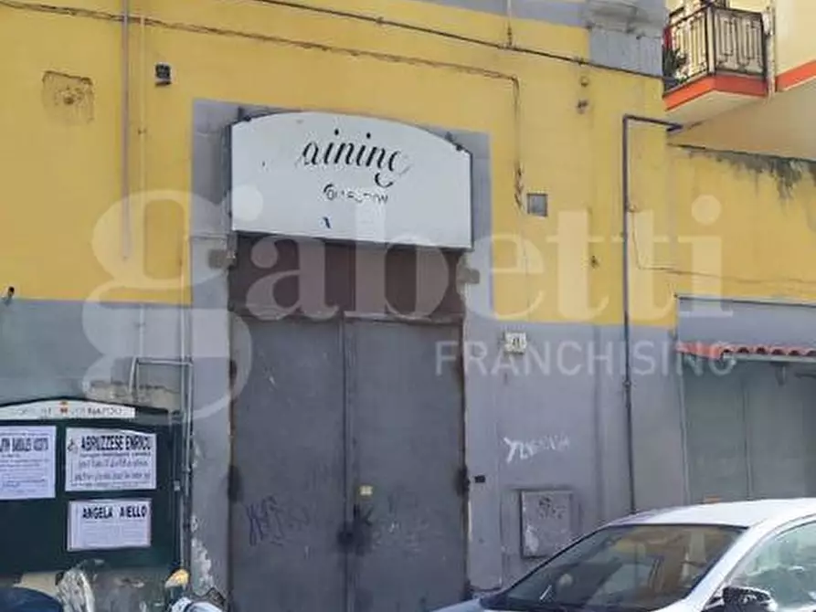 Immagine 2 di Negozio in vendita  in Via foggia, 41 a Napoli
