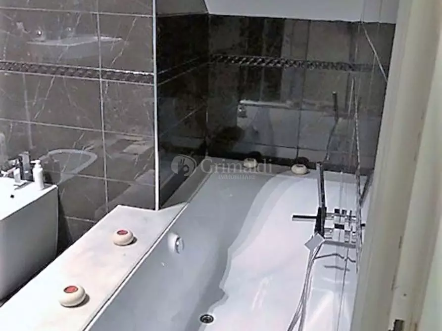 Immagine 3 di Villa in vendita  in Via Magliano, 20 a Massa