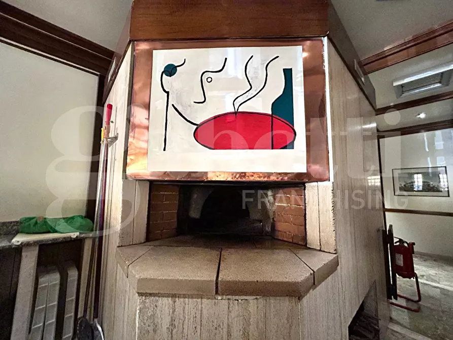 Immagine 15 di Bar / Ristorante in vendita  in Via Elio Vittorini, 45/47 a Roma