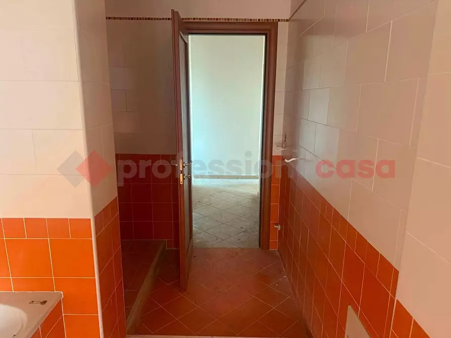 Immagine 25 di Appartamento in vendita  in Via Tutuni, 6 a Vitulazio