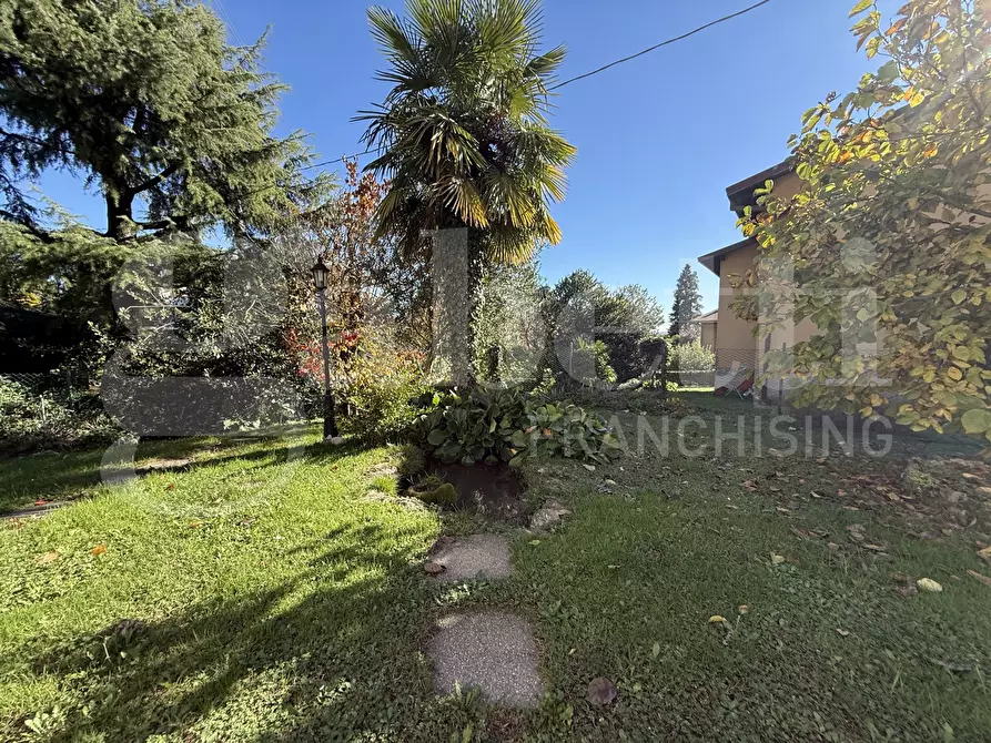 Immagine 42 di Casa bifamiliare in vendita  in Via Como, 1 a Erba