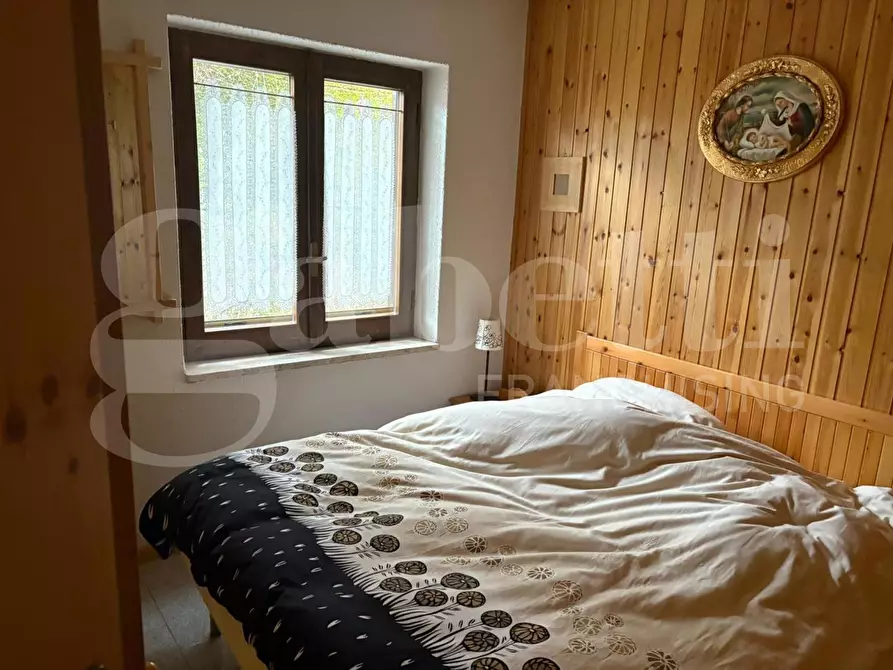 Immagine 2 di Villa in vendita  in Via Villaggio Palumbo, nc a Cotronei