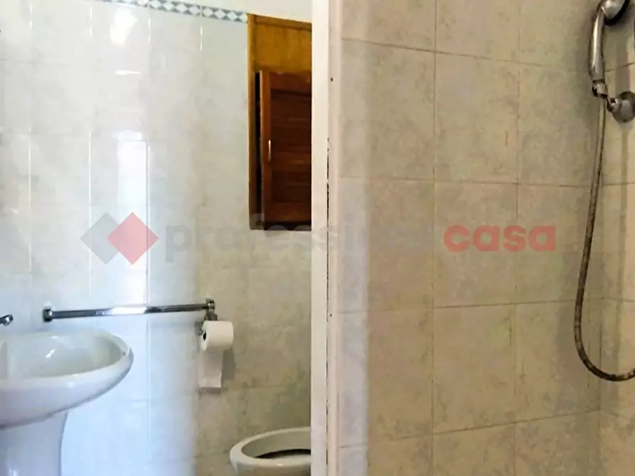 Immagine 12 di Appartamento in vendita  in Via corte beneggi, 11 a Locate Di Triulzi
