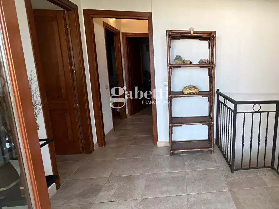 Immagine 19 di Villa in vendita  in Via Diomede, 13 a Budoni