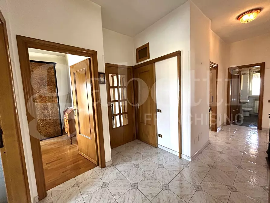 Immagine 31 di Appartamento in vendita  in Via Civitacampomarano, 68 a Roma