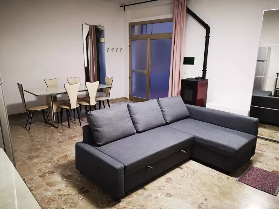 Immagine 1 di Appartamento in affitto  in Corso VITTORIO EMANUELE II, 1 a Torgiano