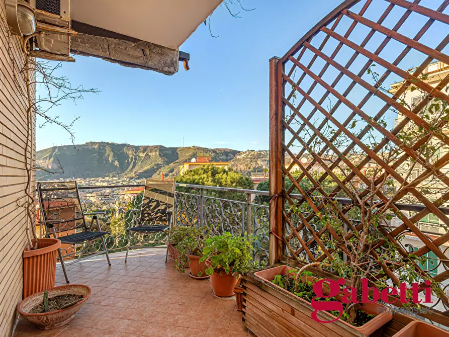 Immagine 22 di Appartamento in vendita  in Via San Domenico, 29 a Napoli