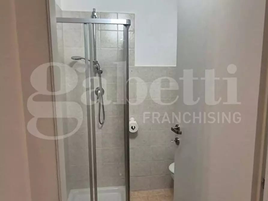 Immagine 9 di Appartamento in vendita  in Via DELLE IV GIORNATE, 37 a Torre Annunziata