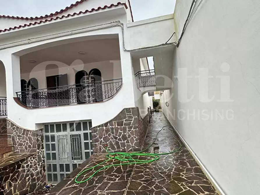 Immagine 12 di Villa in vendita  in Via Tommaso di Lampedusa, sn a Carovigno