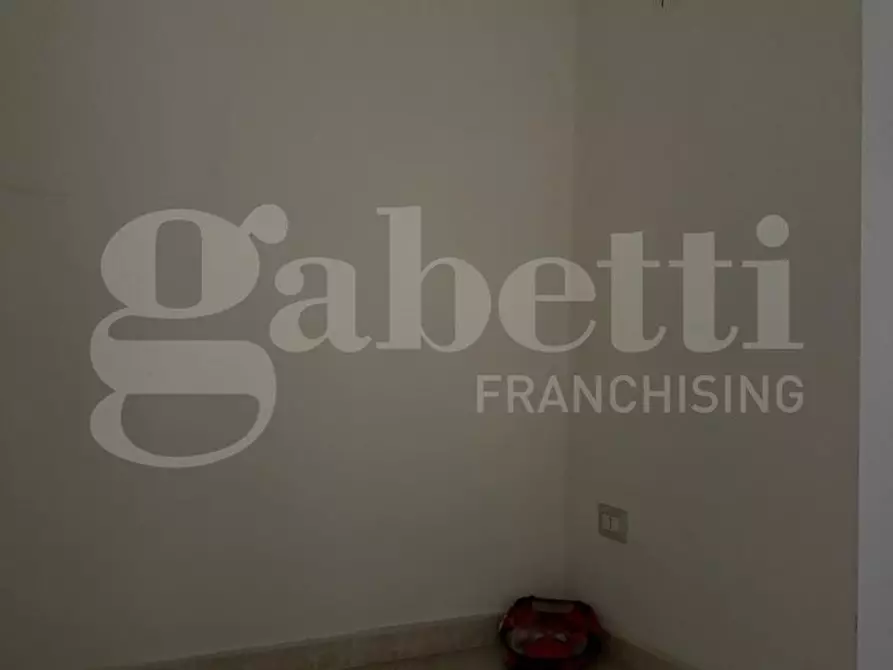 Immagine 8 di Appartamento in vendita  in Via Virgilio, a Succivo