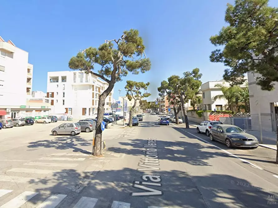 Immagine 2 di Negozio in vendita  in Via Vittorio Veneto a Monopoli