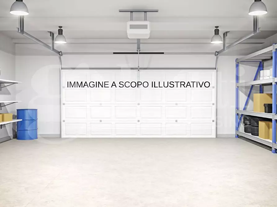 Immagine 2 di Box auto in vendita  in Via SOTTOMARINA- STRADA M. MARINA, 00 a Chioggia