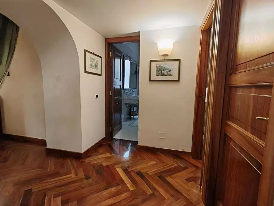 Immagine 25 di Appartamento in vendita  in Piazza della LibertÃ , 6 a Trani