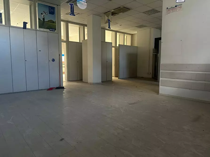 Immagine 11 di Ufficio in vendita  in Via jussi, 8 a San Lazzaro Di Savena