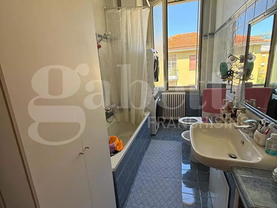 Immagine 16 di Appartamento in vendita  in Via ANTONINO CALCAGNADORO, 7 a Rieti