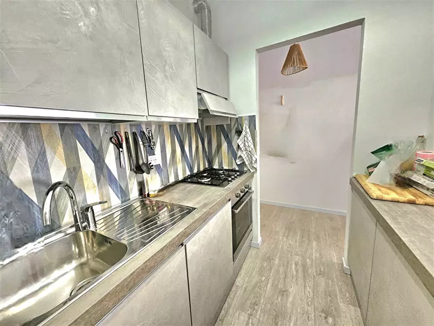 Immagine 7 di Appartamento in vendita  in Via DEL BALICO, 1 a Massa