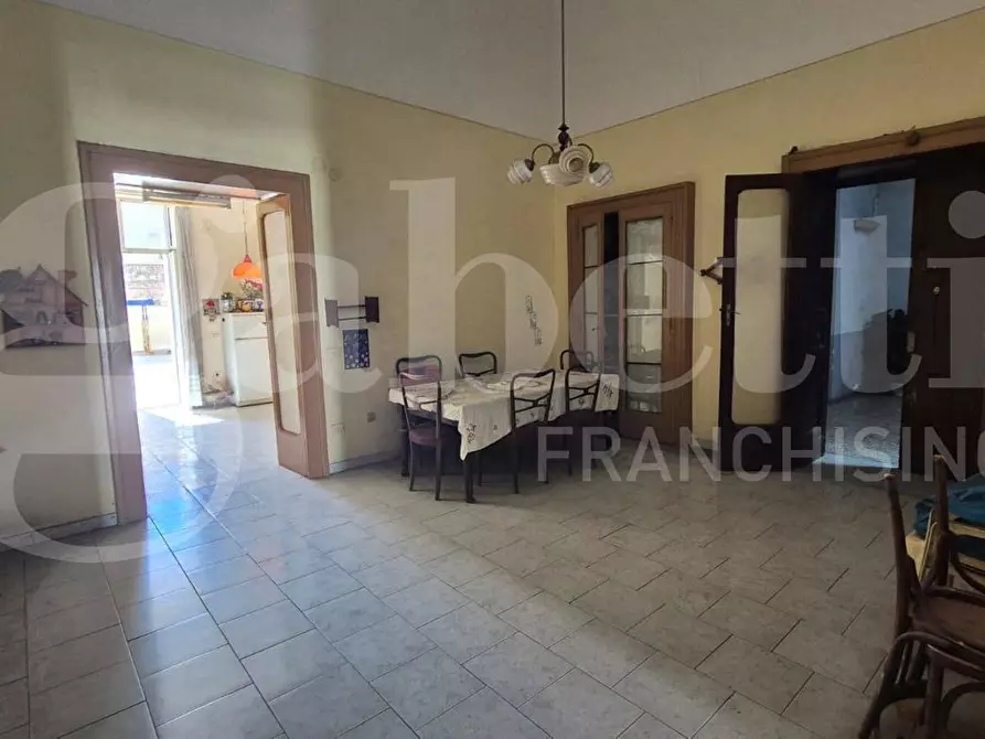 Immagine 10 di Appartamento in vendita  in Piazza Ernesto Cesaro, 13 a Torre Annunziata