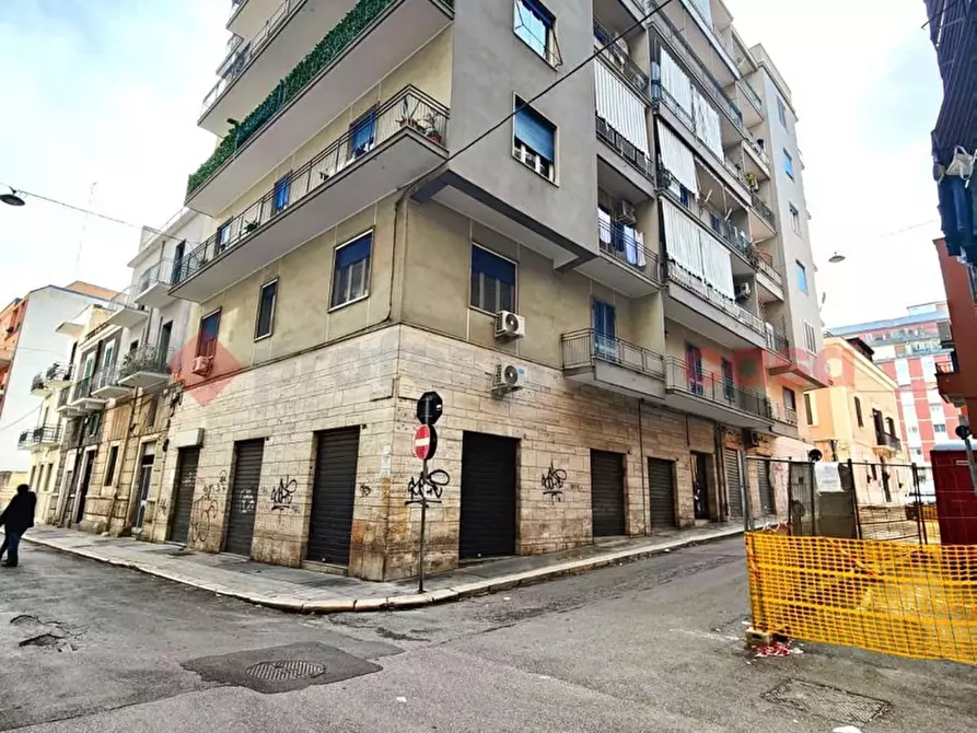 Immagine 1 di Appartamento in vendita  in Via FRANCHETTI a Bari
