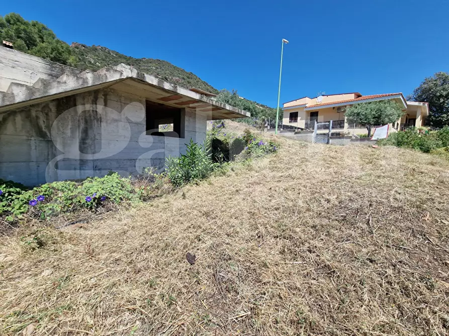 Immagine 9 di Terreno residenziale in vendita  in Via Degli Ulivi, snc a Capoterra