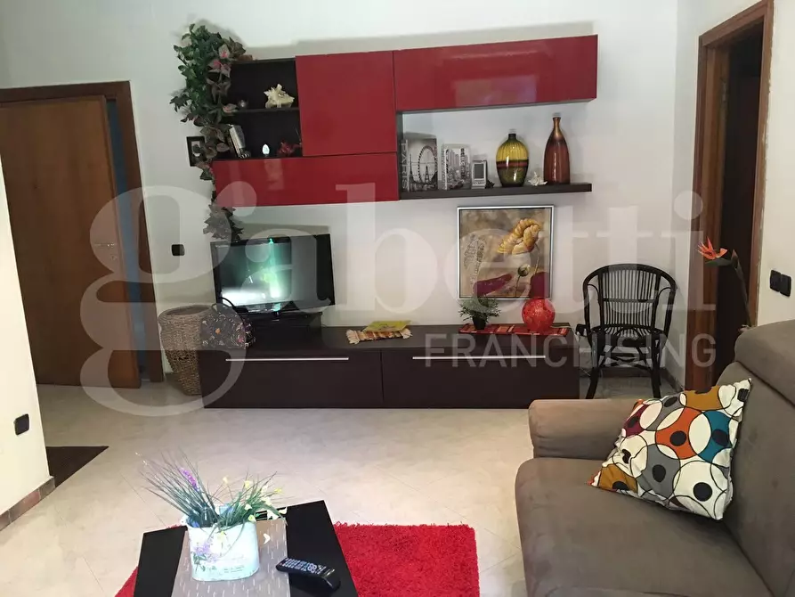 Immagine 1 di Appartamento in vendita  in Via CARBOGNANO, 2 a Lerici