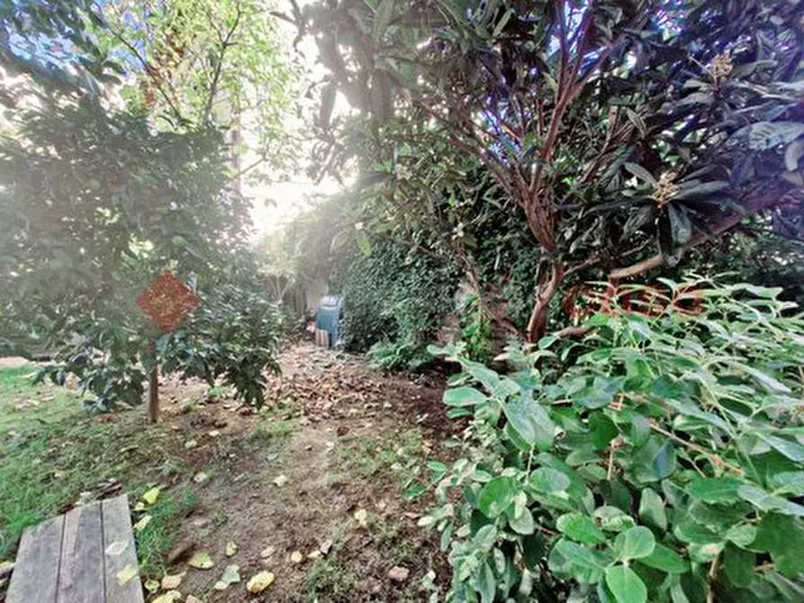 Immagine 17 di Appartamento in vendita  in Via MAMELI, 14 a Firenze