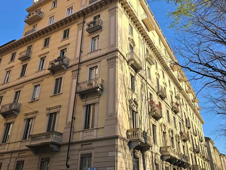 Immagine 1 di Ufficio in affitto  in Corso Vinzaglio, 12 a Torino