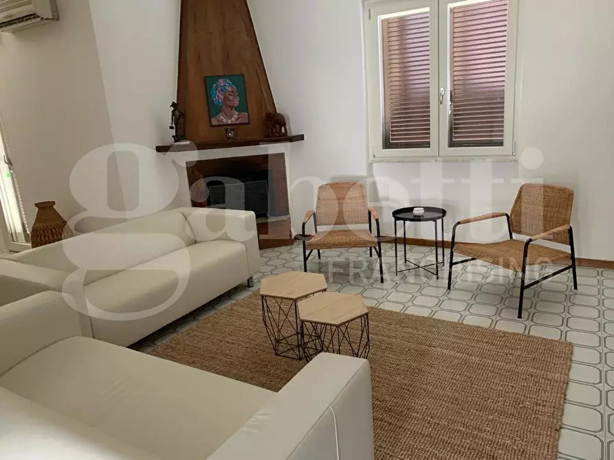 Immagine 1 di Villa in affitto  in Via Fontania, 19 a Gaeta