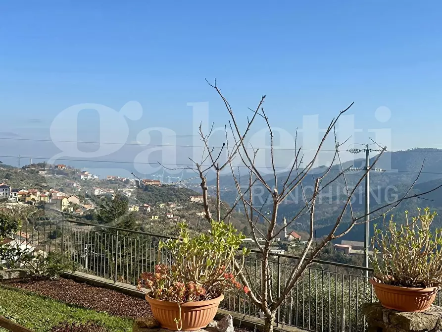 Immagine 44 di Terratetto in vendita  in Via Contrada a Vado Ligure