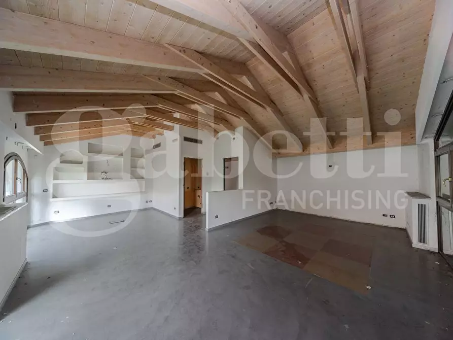 Immagine 20 di Ufficio in vendita  in Via Vezzani, 3 a Bernareggio