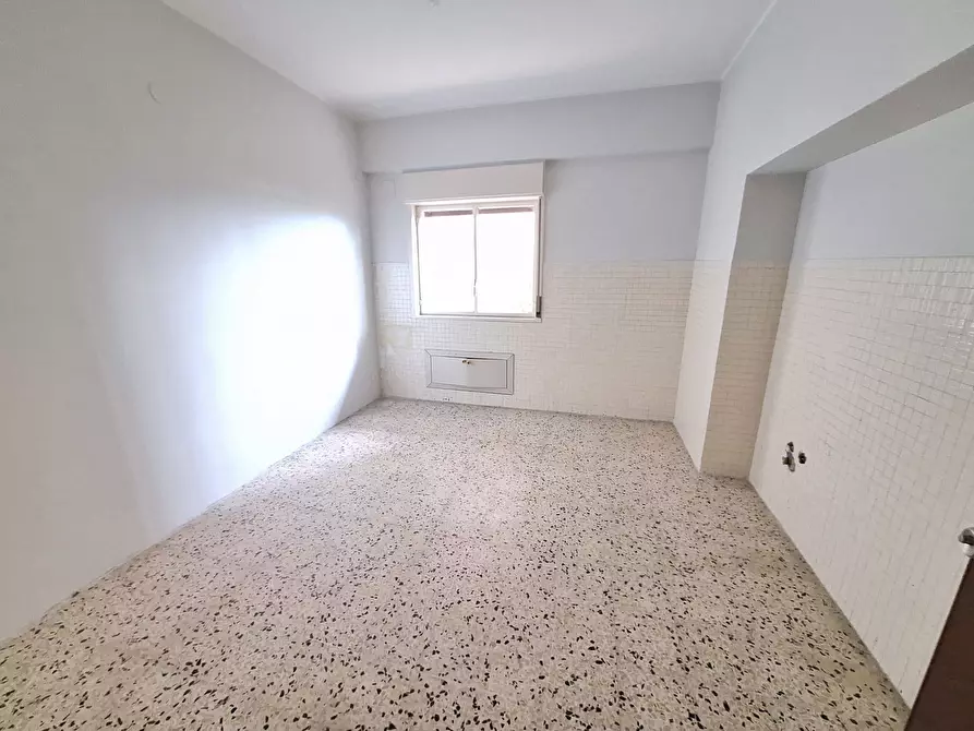 Immagine 11 di Appartamento in vendita  in Via Industriale, 30 a Messina