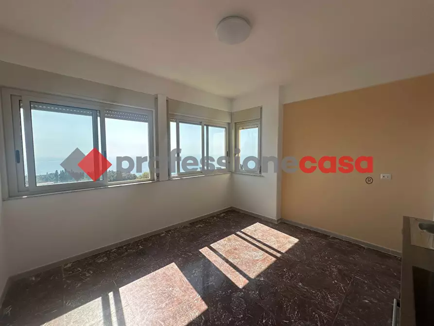 Immagine 22 di Appartamento in vendita  in Via Nizzeti a Aci Castello