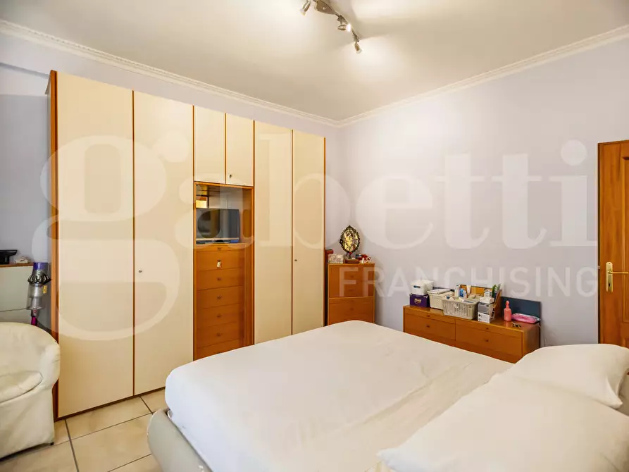 Immagine 13 di Appartamento in vendita  in Via Lucio II a Roma