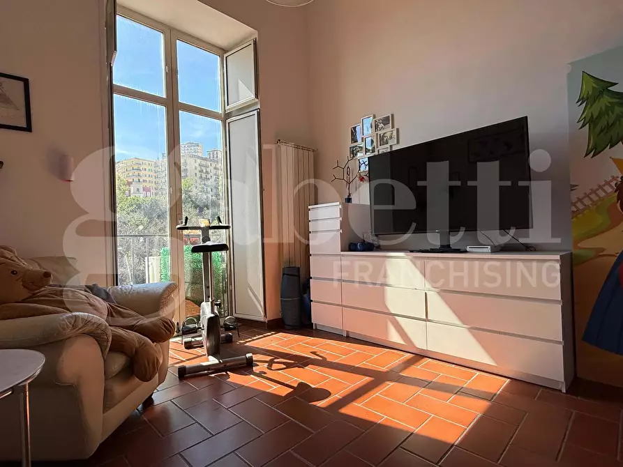 Immagine 18 di Appartamento in vendita  in Via Girolamo Santa Croce, 15 a Napoli