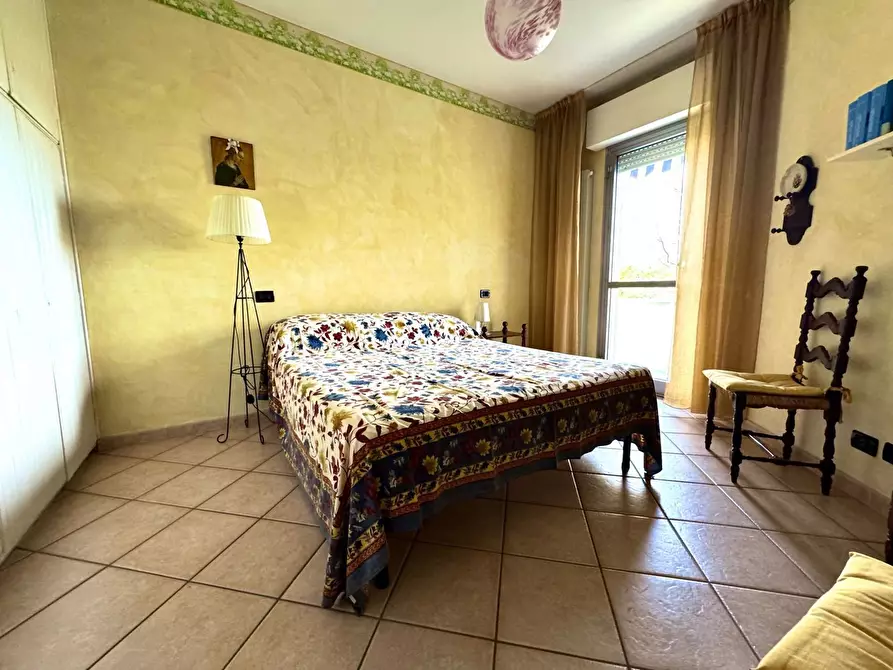 Immagine 12 di Appartamento in vendita  in Viale ROMA, 1 a Massa