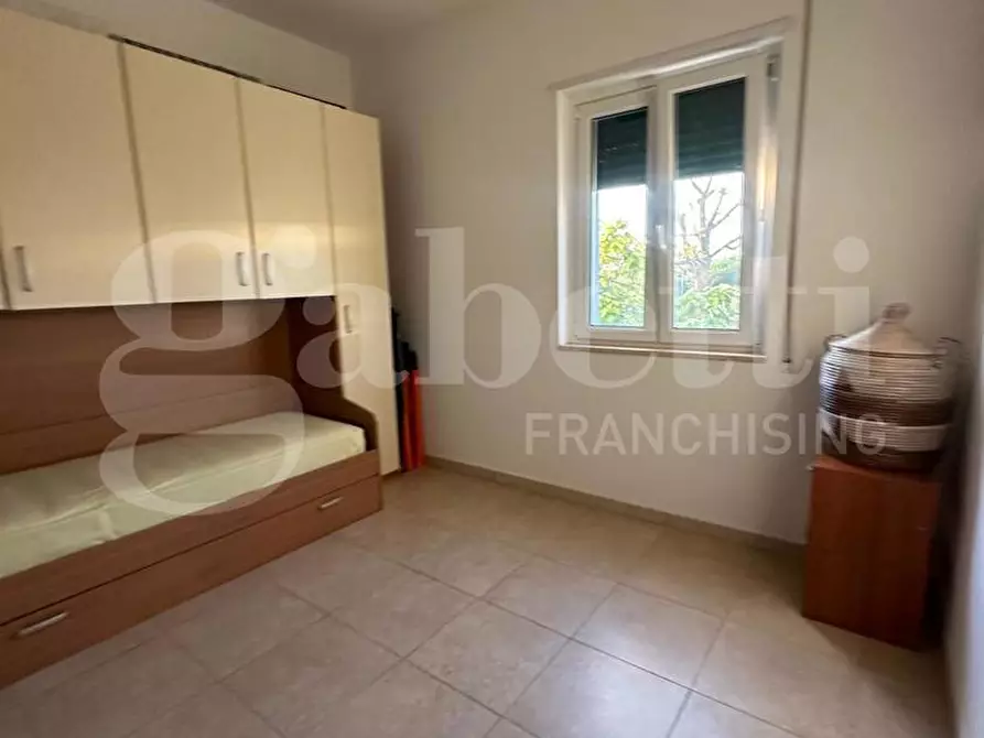 Immagine 41 di Villa in vendita  in Via Lisbona a Carovigno