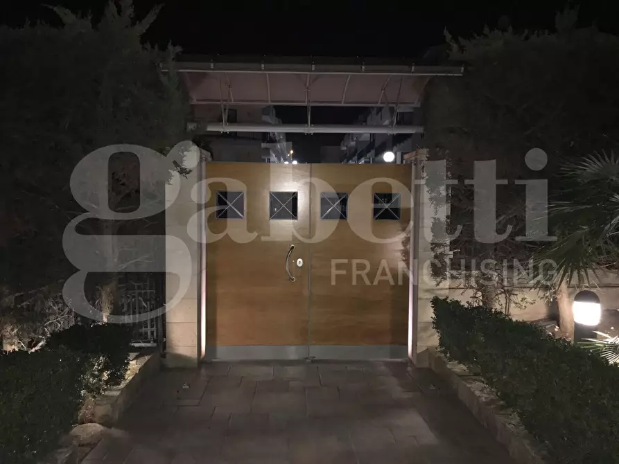 Immagine 10 di Villa in vendita  in Via Peucetia, nc a Cassano Delle Murge