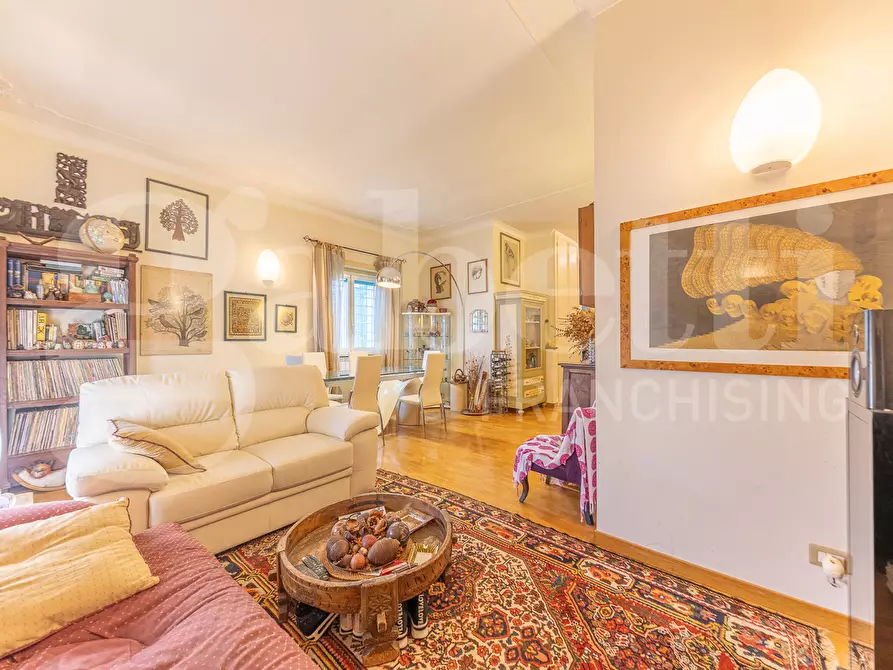 Immagine 13 di Attico in vendita  in Via Pietro Maffi, 144 a Roma