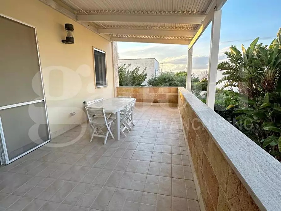 Immagine 35 di Villa in vendita  in Via Lisbona a Carovigno