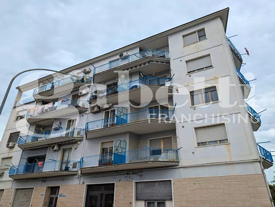 Immagine 2 di Appartamento in vendita  in Via Cesare Oddone a Foggia