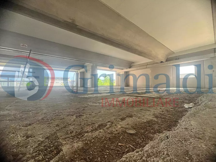 Immagine 11 di Capannone industriale in vendita  in Via sandro penna a Perugia