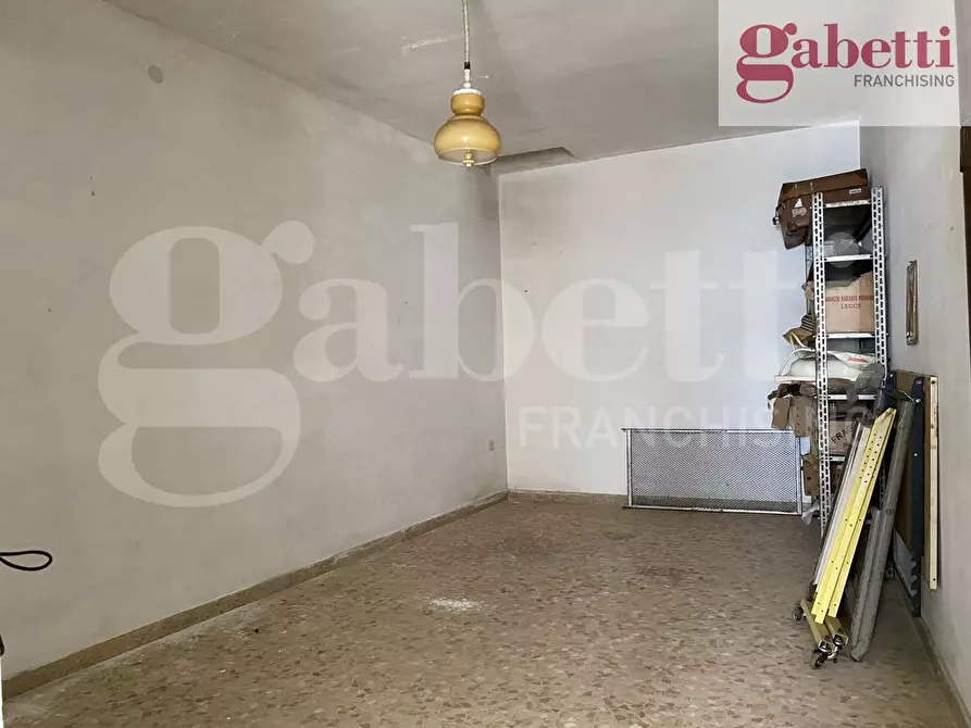 Immagine 10 di Casa indipendente in vendita  in Via Roma, 35 a Cannole