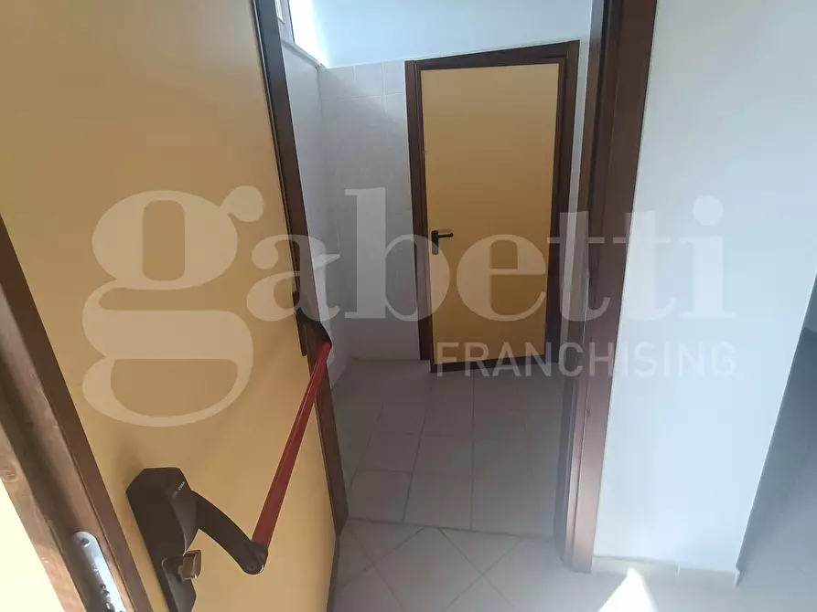 Immagine 12 di Ufficio in affitto  in Contrada BELLINO, SNC a Catanzaro