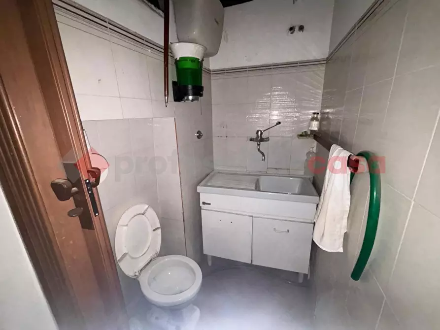 Immagine 8 di Negozio in affitto  in Strada Vittorio Emanuele, snc a Anagni