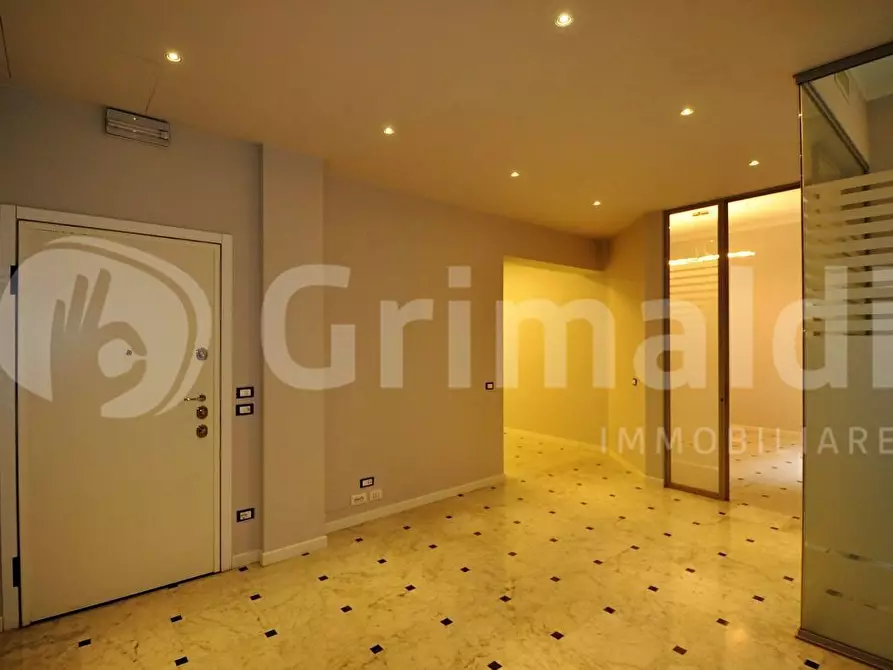 Immagine 2 di Ufficio in affitto  in Via Foro Buonaparte, 12 a Milano