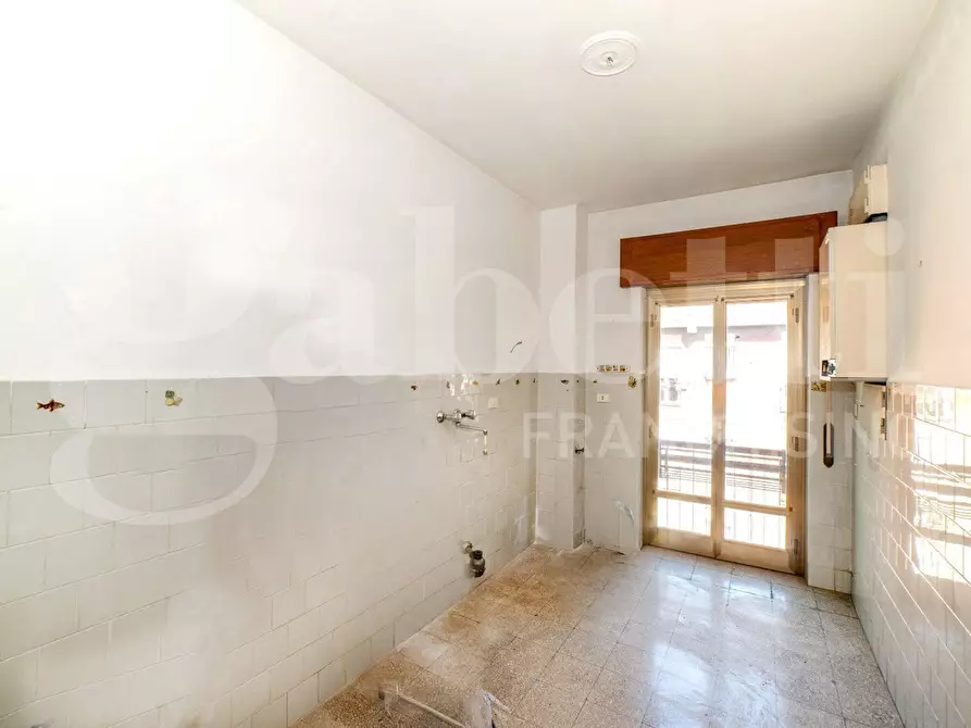 Immagine 12 di Appartamento in vendita  in Viale Oscar Sinigaglia, 11 a Roma