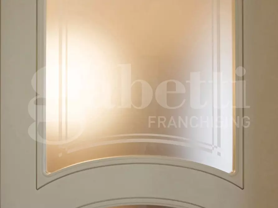 Immagine 10 di Casa indipendente in vendita  in Corso Durante a Frattamaggiore