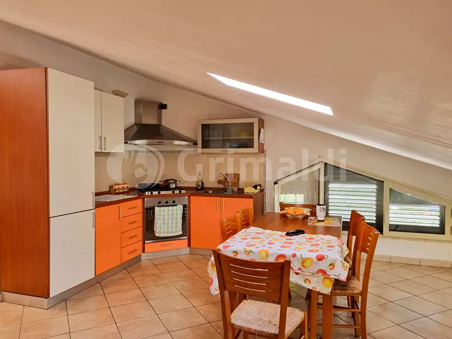 Immagine 16 di Villa in vendita  in Via Pico della Mirandola a Avola