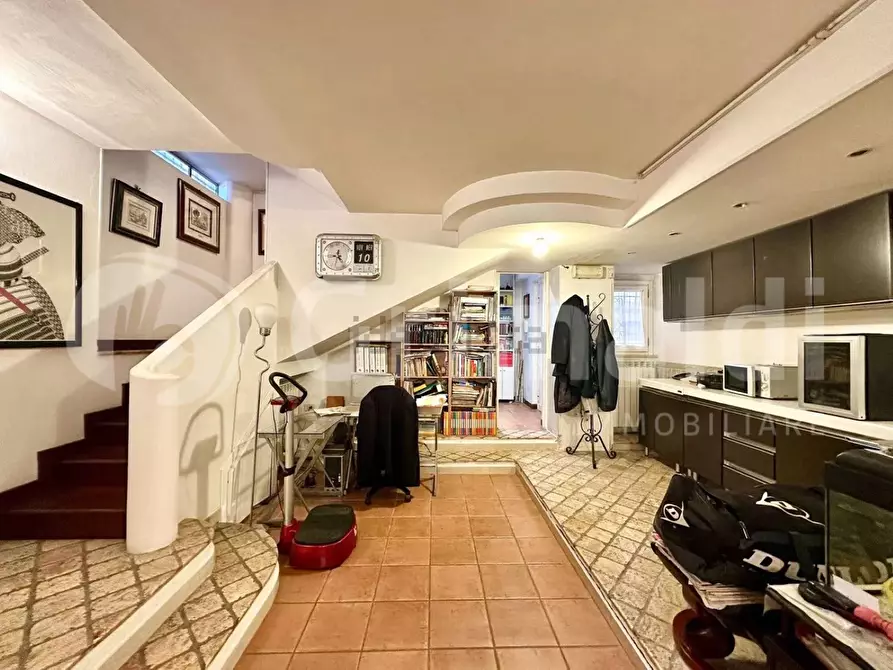 Immagine 30 di Casa bifamiliare in vendita  in Via Giuseppe Balzaretto, 1 a Roma